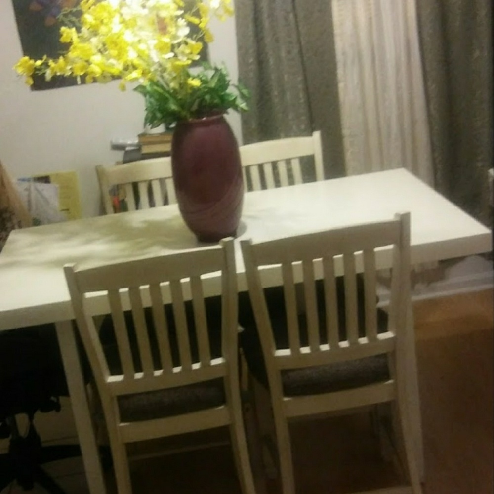Counter top Dining Set including chairs